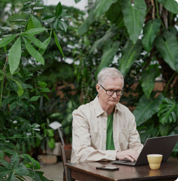 A forwarder working on a laptop
